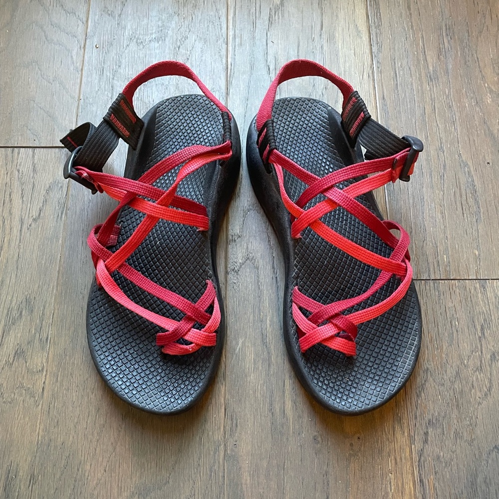 Women’s Double Strap Chacos, size 9